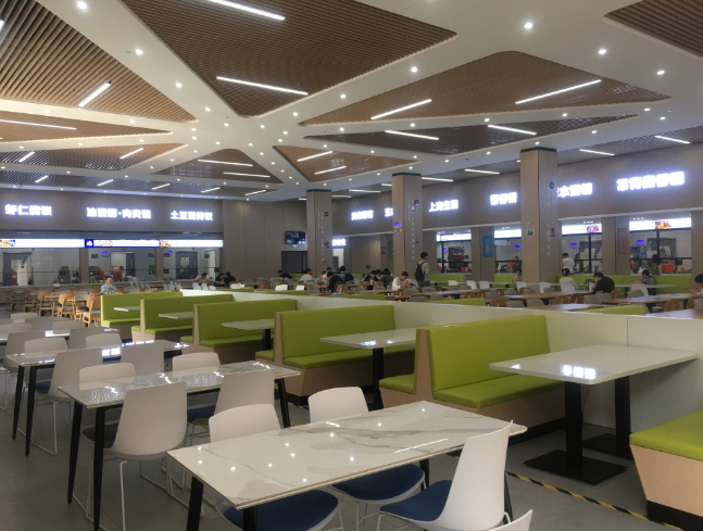 高校項目+1 |攜手武漢科技大學(xué)，韋伯電梯助力高質(zhì)量教育發(fā)展